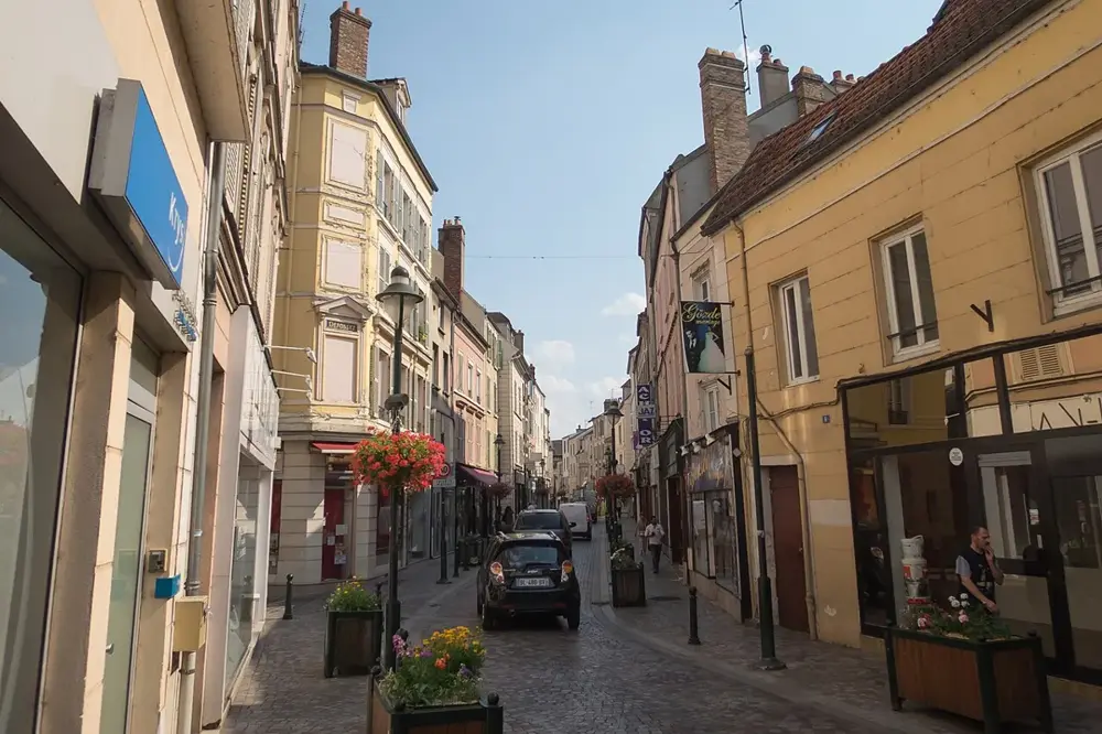 Corbeil-Essonnes - 2017-06-21 -  2232