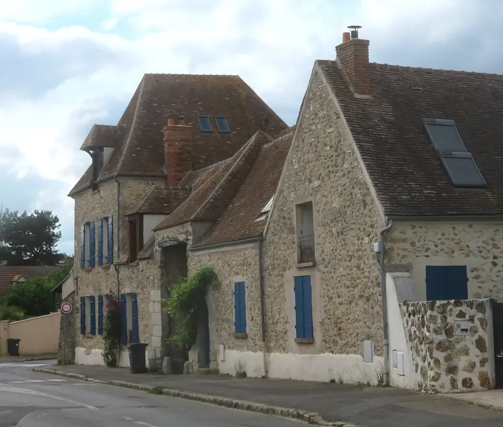 Ancienne ferme rue Charles Thomassin à Saclay